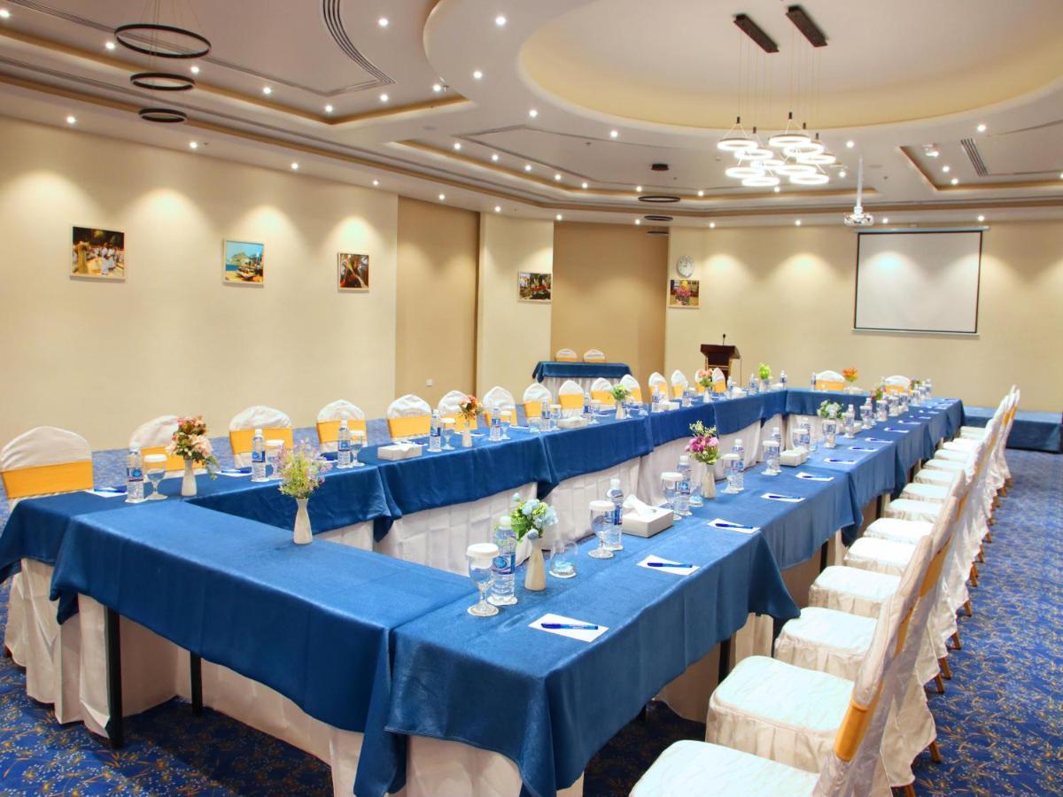 Rozana Hotel Muscat Ngoại thất bức ảnh