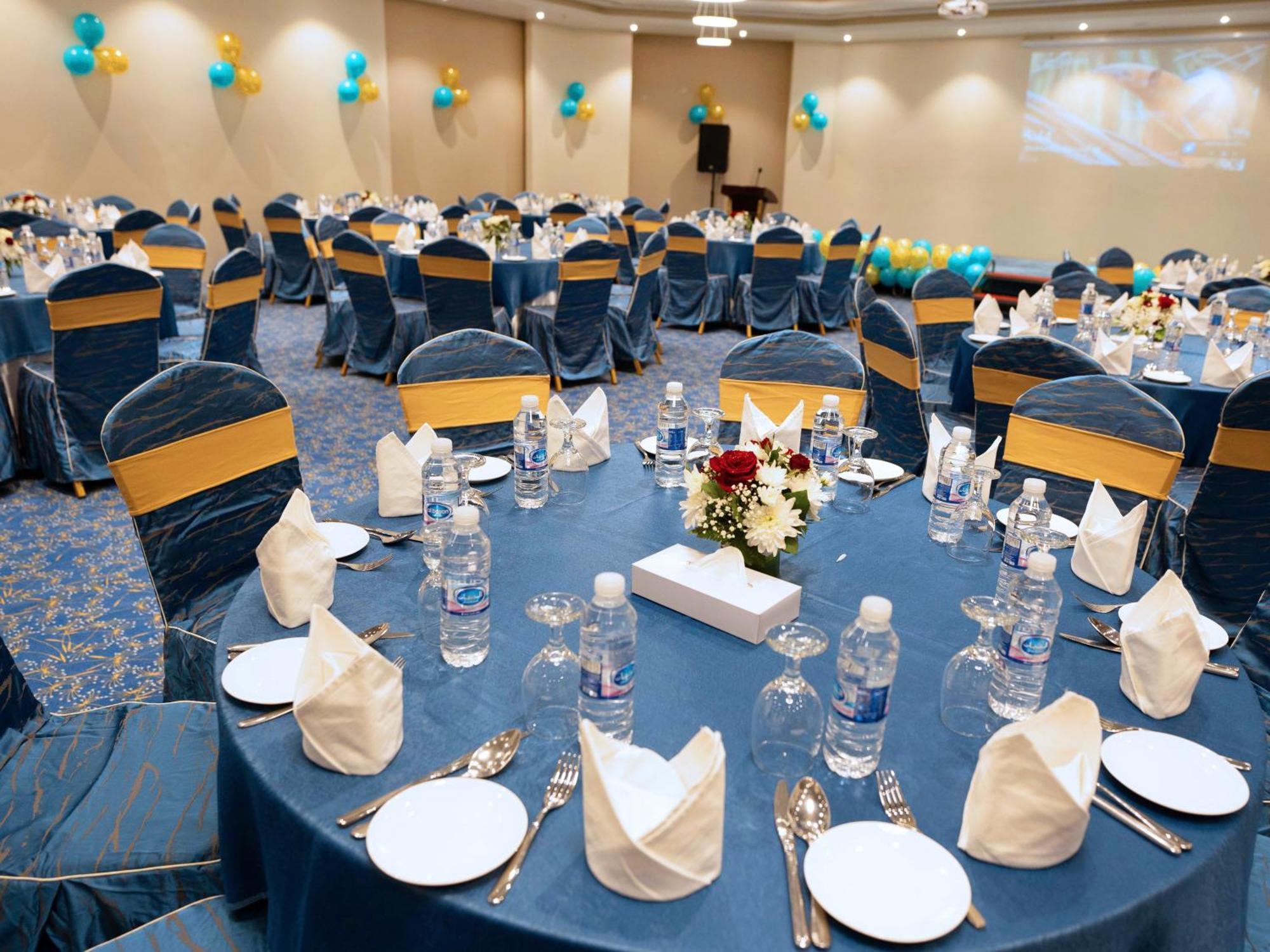 Rozana Hotel Muscat Ngoại thất bức ảnh